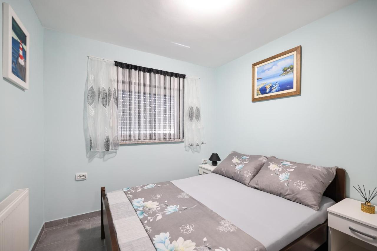 Two Bedroom Apartment Sunset ויר מראה חיצוני תמונה