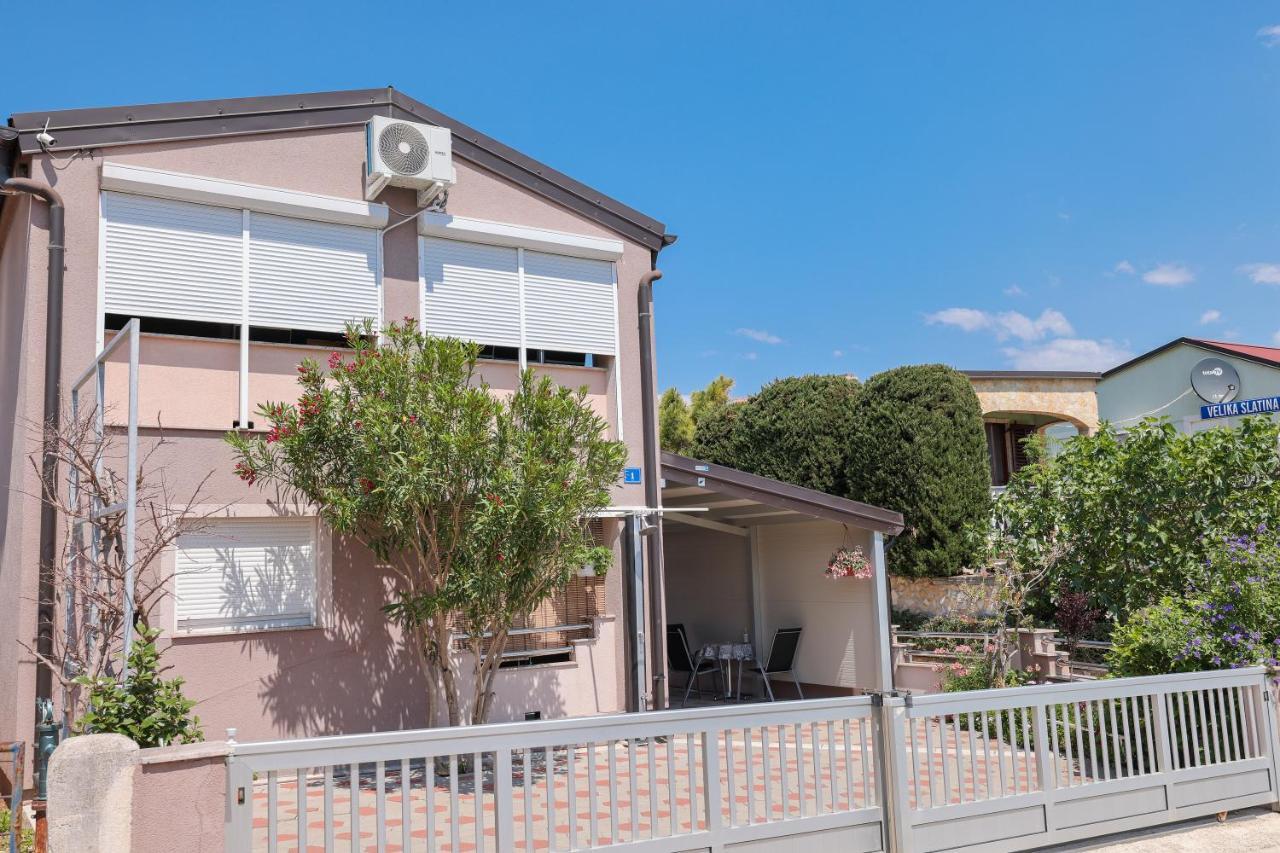 Two Bedroom Apartment Sunset ויר מראה חיצוני תמונה